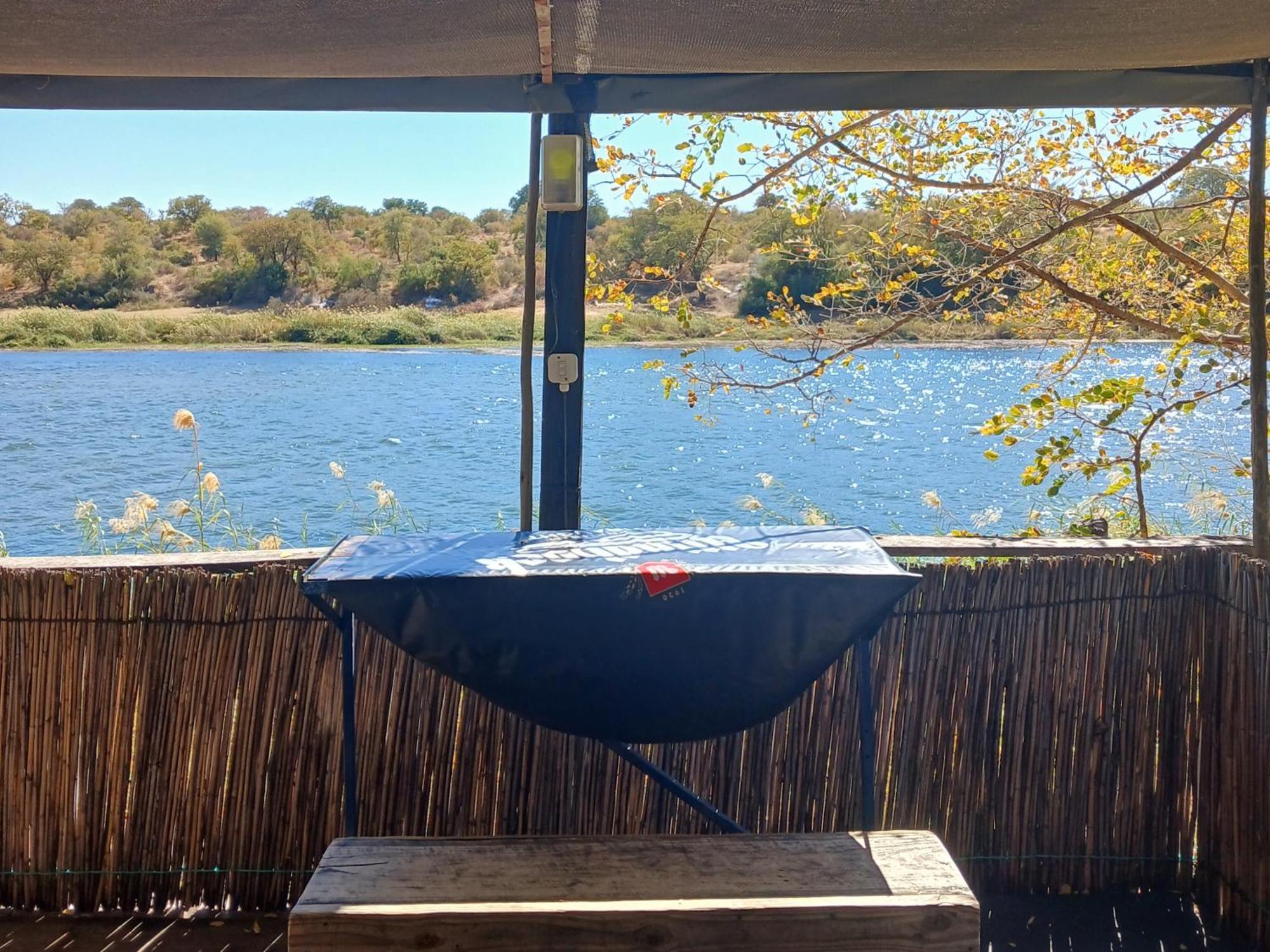Camp Hogo Kavango Rundu Eksteriør billede