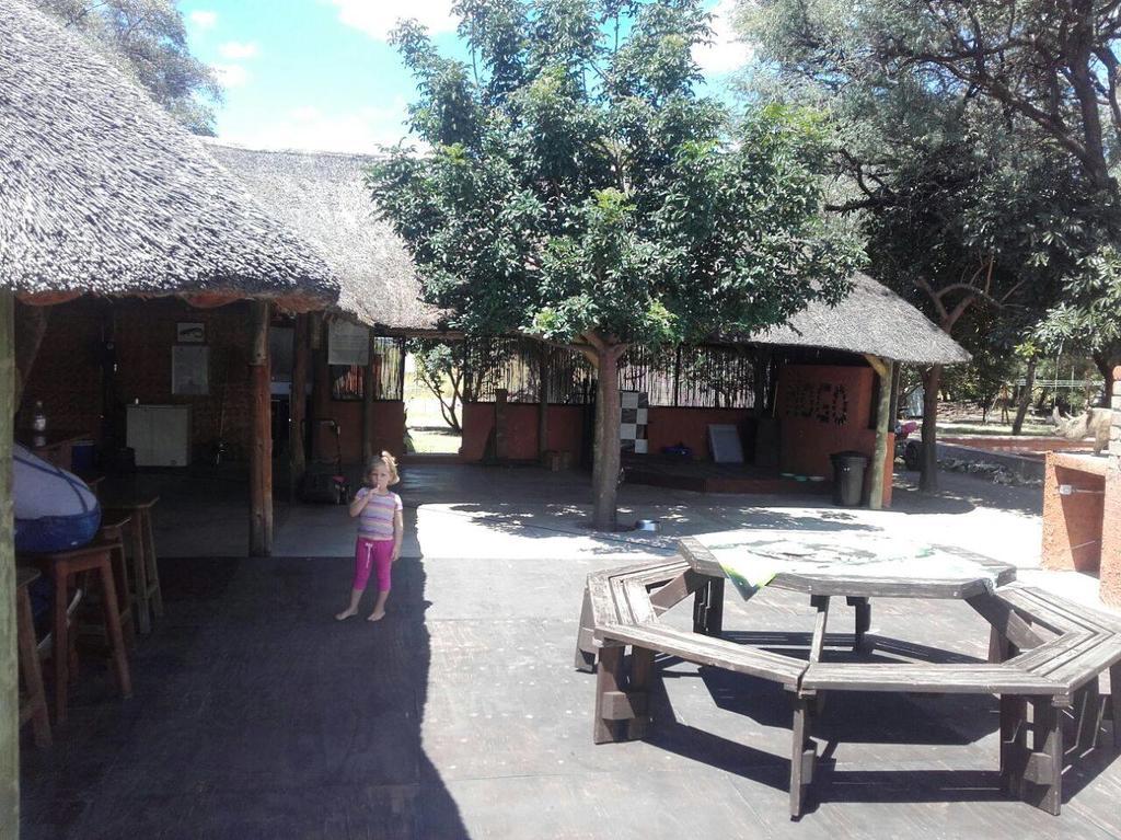 Camp Hogo Kavango Rundu Eksteriør billede