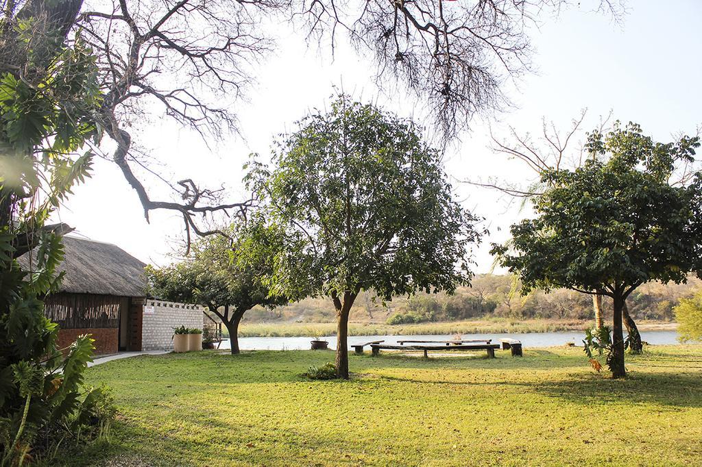 Camp Hogo Kavango Rundu Eksteriør billede